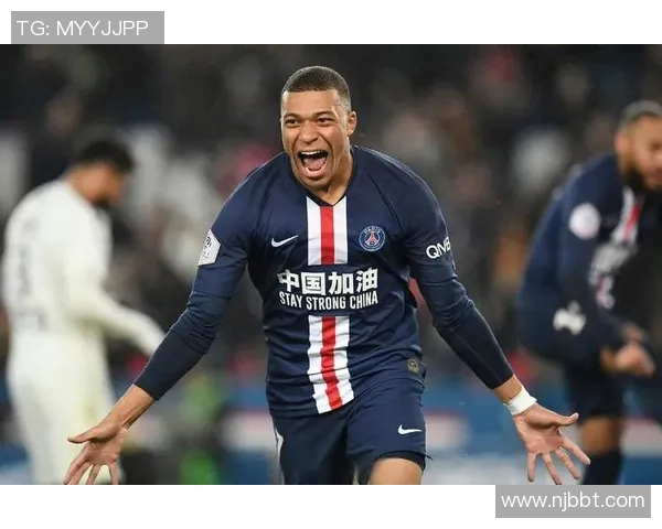 足球明星带球奔跑搞笑瞬间大揭秘让你捧腹大笑的精彩画面 足球明星带球奔跑搞笑瞬间大揭秘让你捧腹大笑的精彩画面